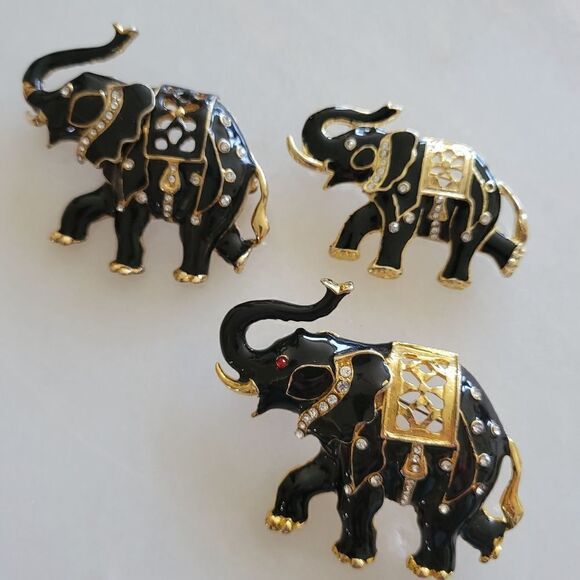 3 Elephant Pins Trunk Up Set of 3 Vintage Scatter Pins - Picture 1 of 5